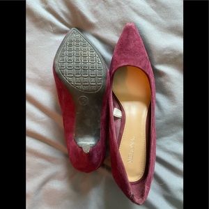 Merona Maroon Suede Heels 6